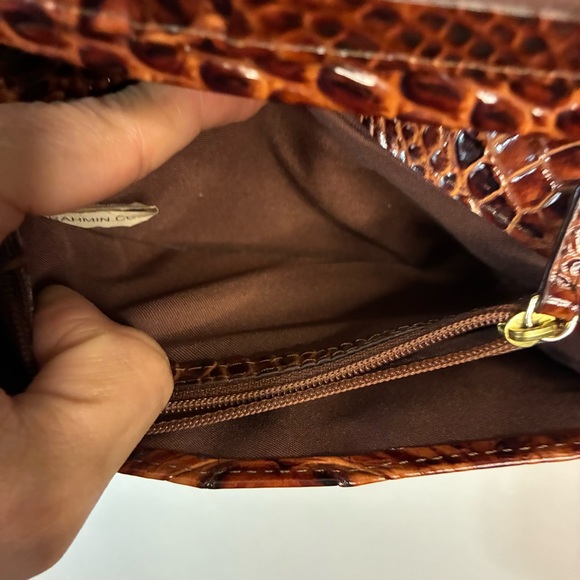BRAHMIN DEBRA PECAN MELBOURNE GENUINE LEATHER CROC EMBOSSED WRISTLET WALLET - Picture 7 of 16